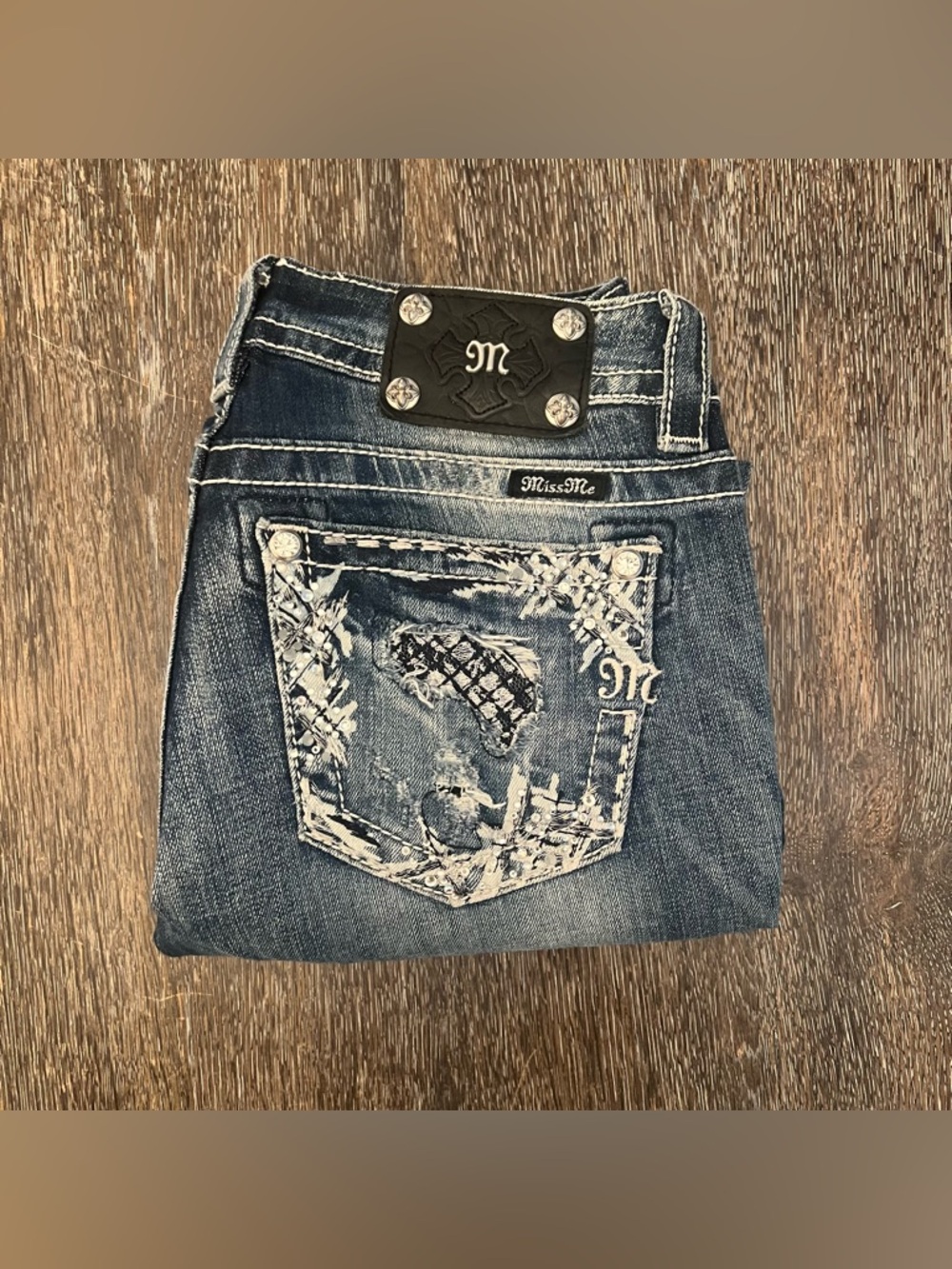 Miss Me Signature Skinny Jeans Size 28